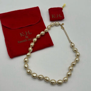 KJL Kenneth Jay Lane Faux Pearl Necklace